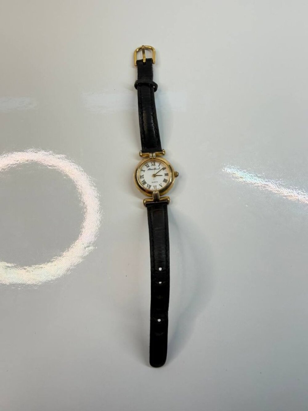 Vintage Eddie Bauer Women’s Watch – Classic Gold Tone - Picture 6 of 14